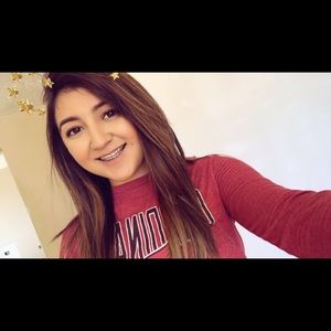 Meet your Posher, Ariana